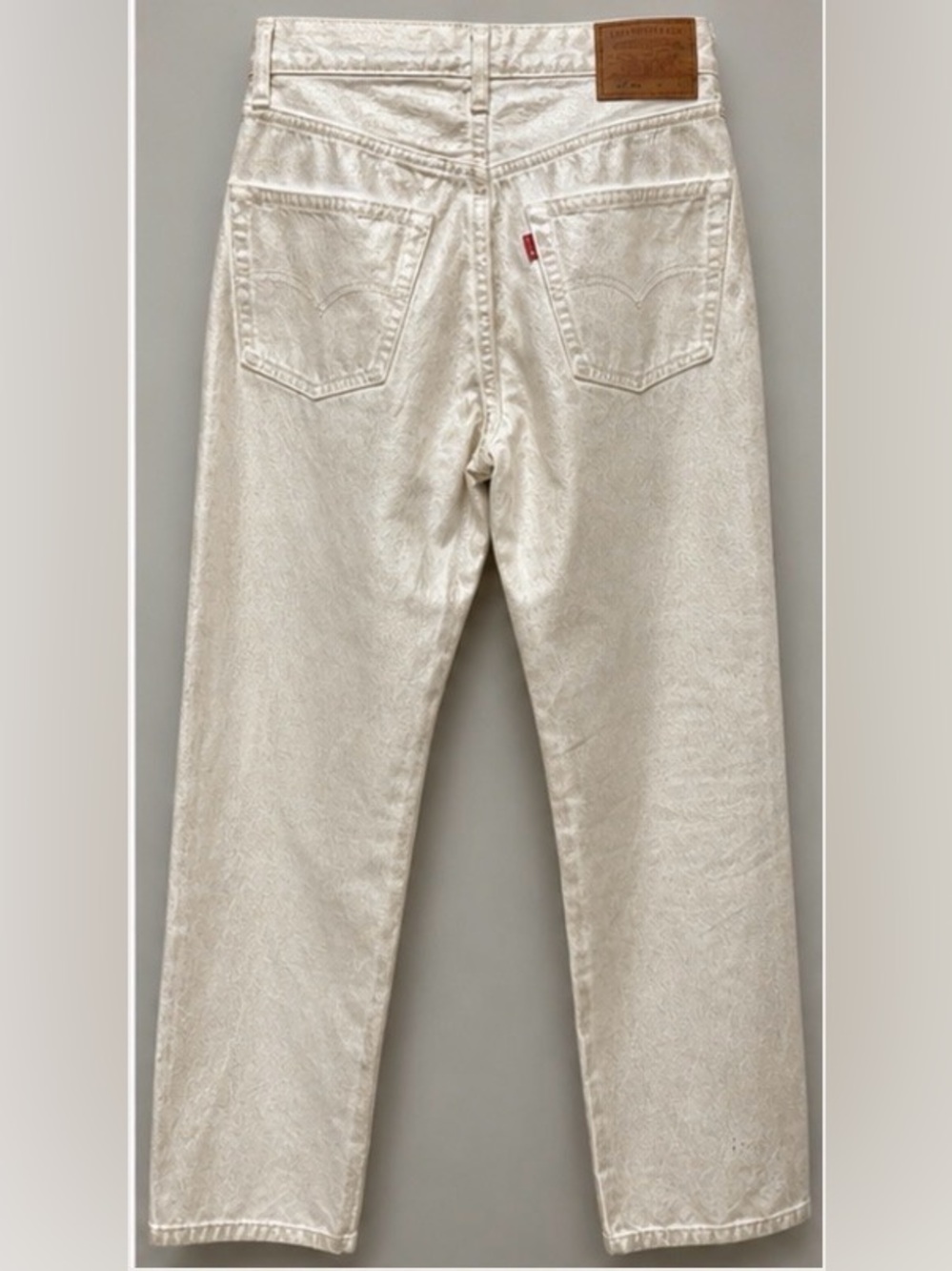 Levi’s 501 ’90s Women’s Jeans Ecru White Metallic Shimmer NWT 26x30 - Picture 2 of 7